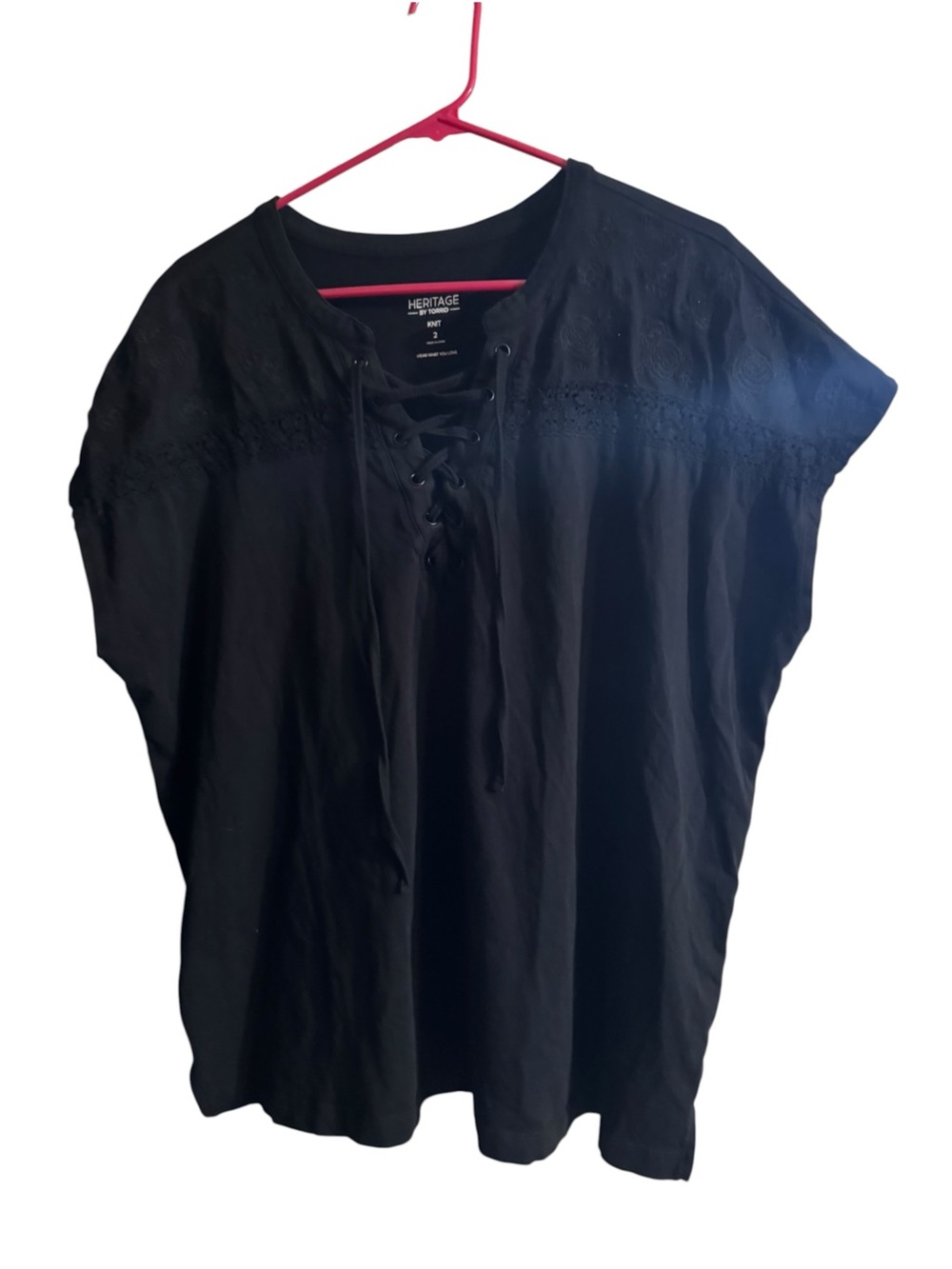 Torrid Heritage Black Lace-Up Short Sleeve Women's Top Size 2 (2X)
